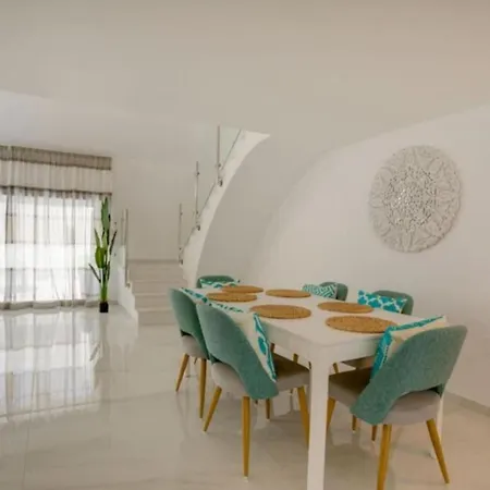 펜션 Frente Al Mar Bellamente Renovada *
